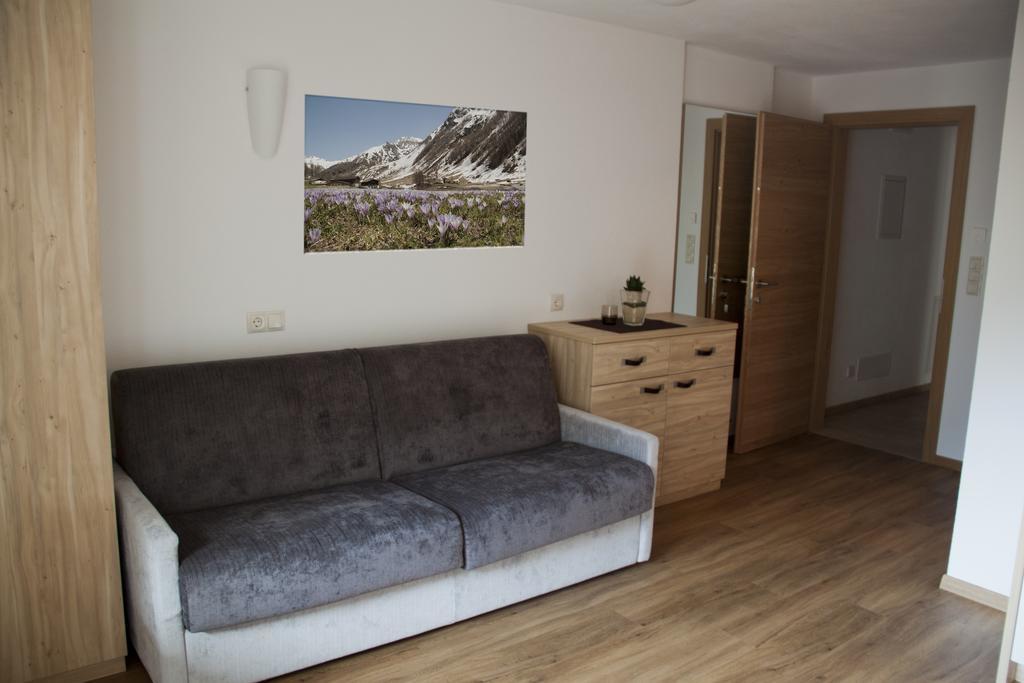 Garni Appartement Alpenresidence Cadipietra Bilik gambar